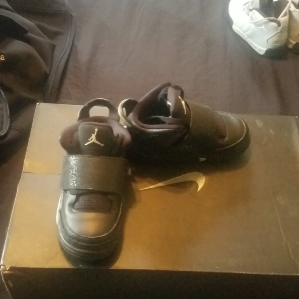 Little boys sneakers